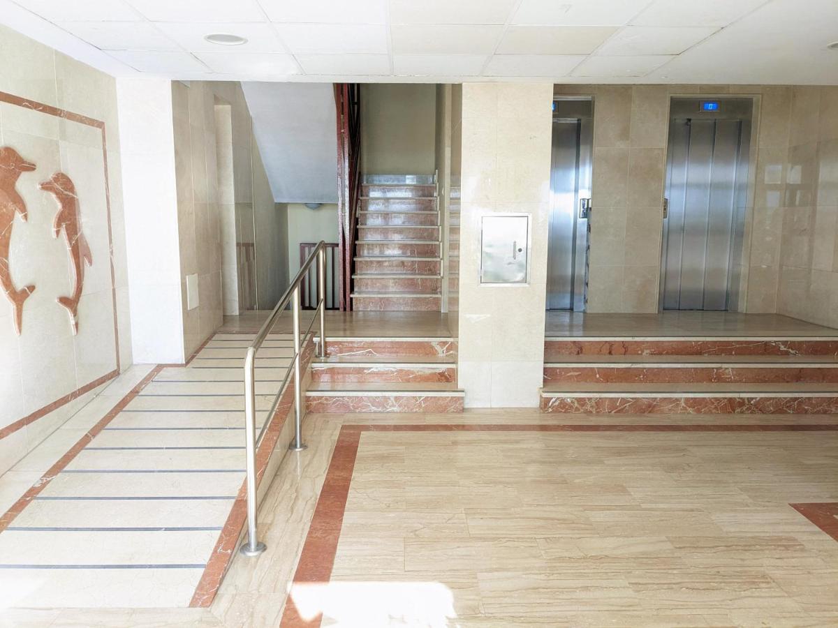 Apartamento En La Playa Con Garaje Cádiz Exterior foto